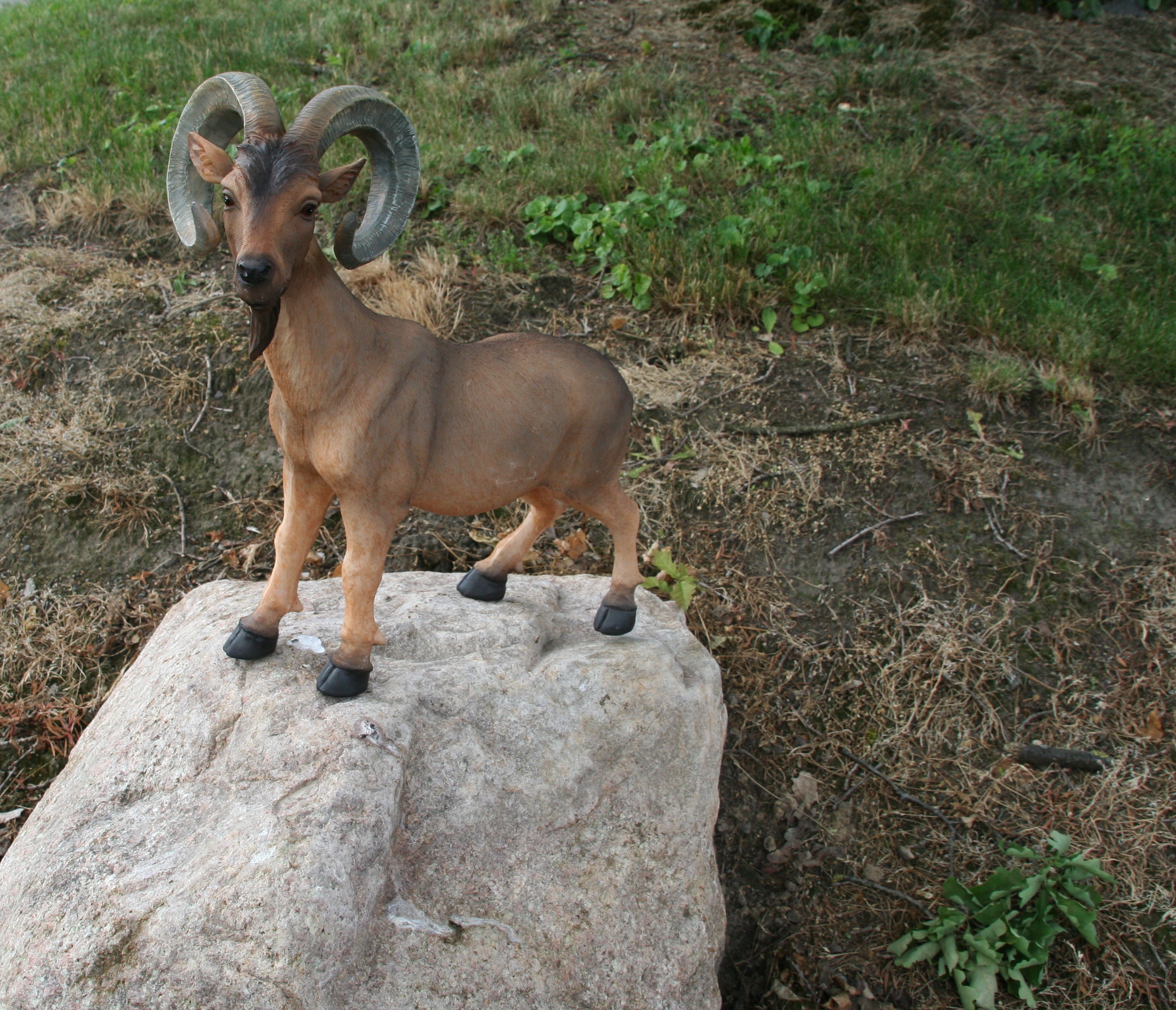 Dekofigur Steinbock, "Alex" Widder 40cm, GfK